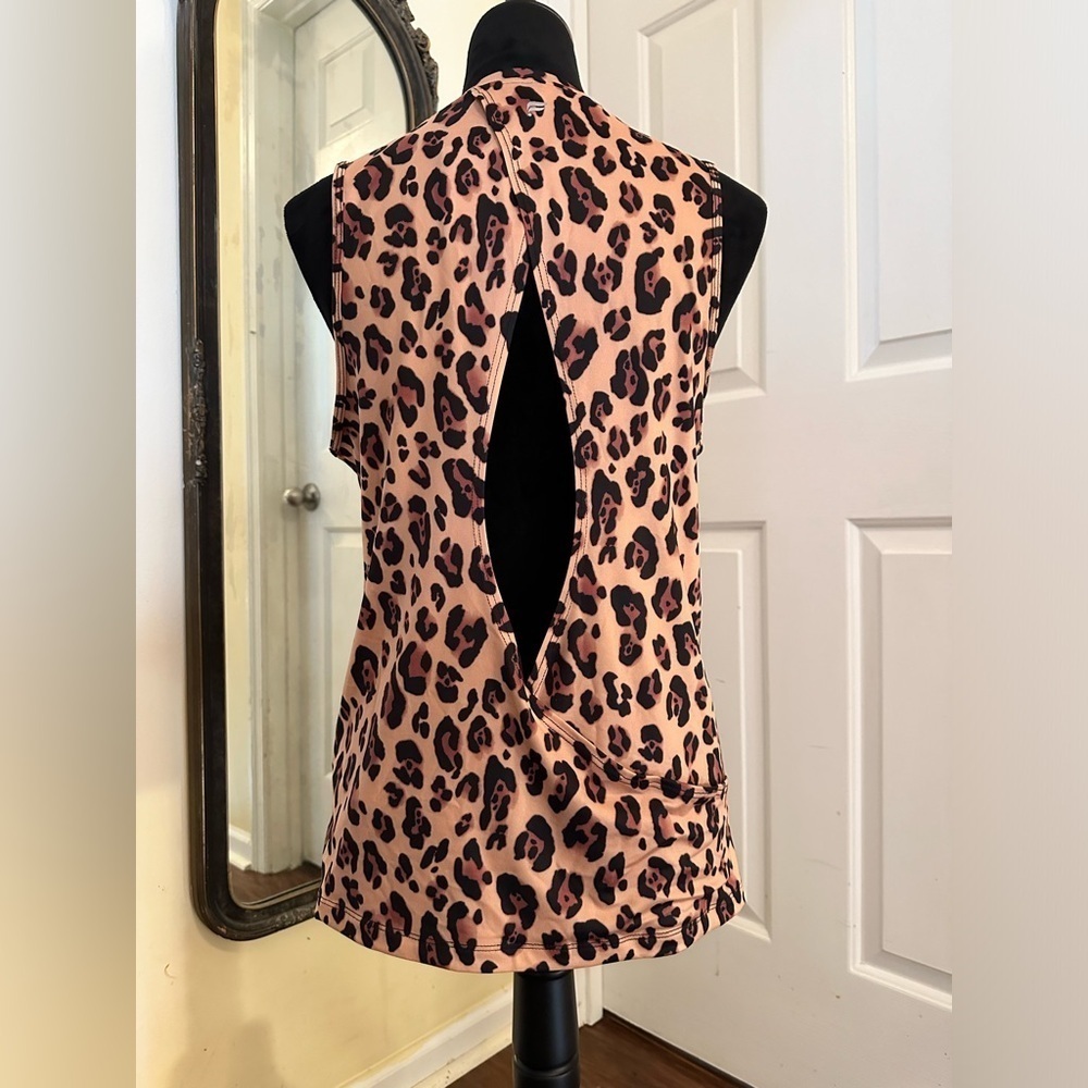 Fabletics Dry-Flex Open Back Tank - Picture 3 of 5